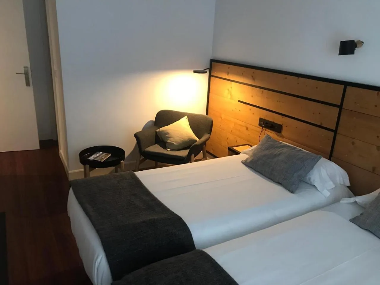 Pension La Perla San Sebastian
